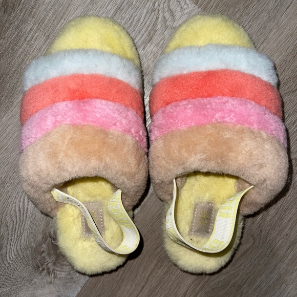 Ugg slide slippers - Picture 1 of 5